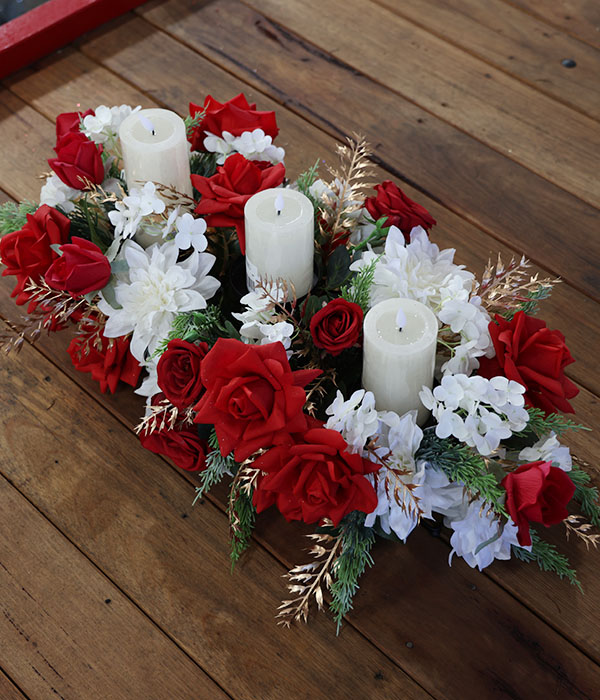 Christmas-table-centrepiece Seasonal Table Centrepiece
