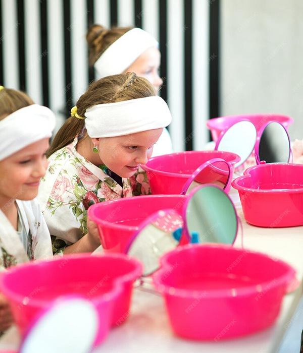Unicorn Sparkle Kids Party